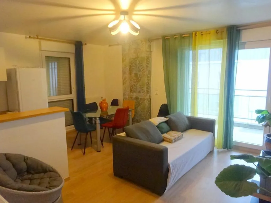 Appartement Ambiance Zen-Coliving-Teletravail à Cesson-Sévigné 0*,
